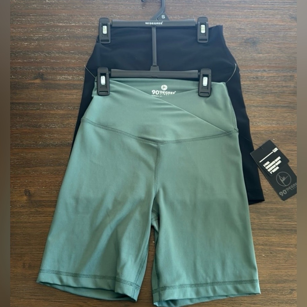 90 Degree By Reflex Black and Green Biker 7” Shorts